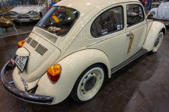 72A1083